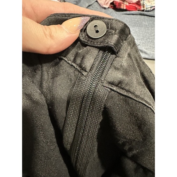 Eileen Fisher Womens Ankle Pants Size M Black Floral Embossed Side Zip Stretch - Picture 5 of 9